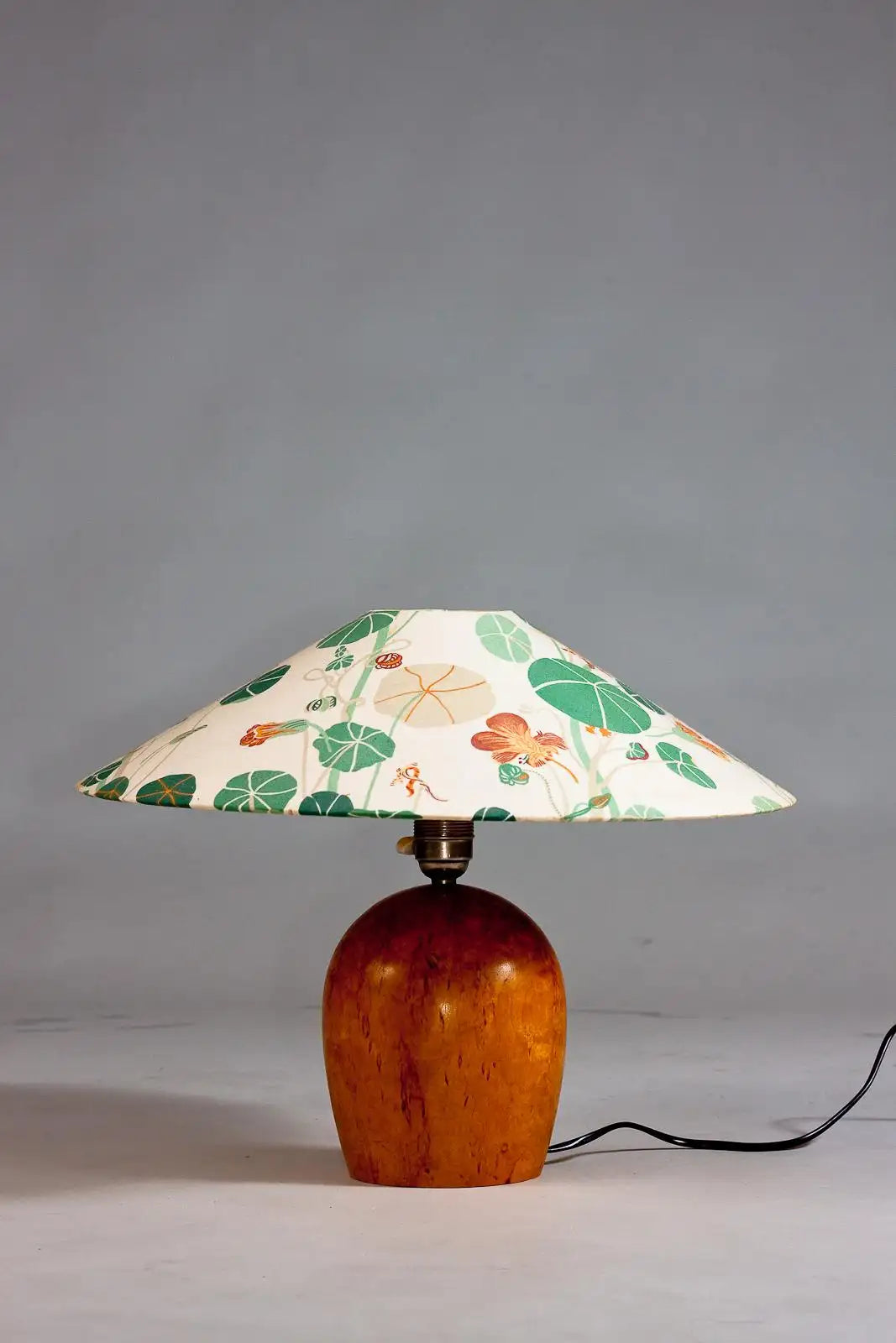 Table_Lamp_Curly_Birch_Wood_Finnish_Vintage_1930s_Finland