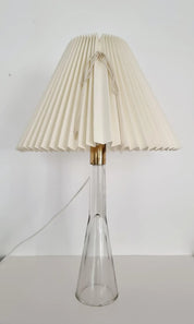 Table_Lamp,_Orno_Oy,_Glass_And_Brass,_Mid-Century_Modern,_Finland