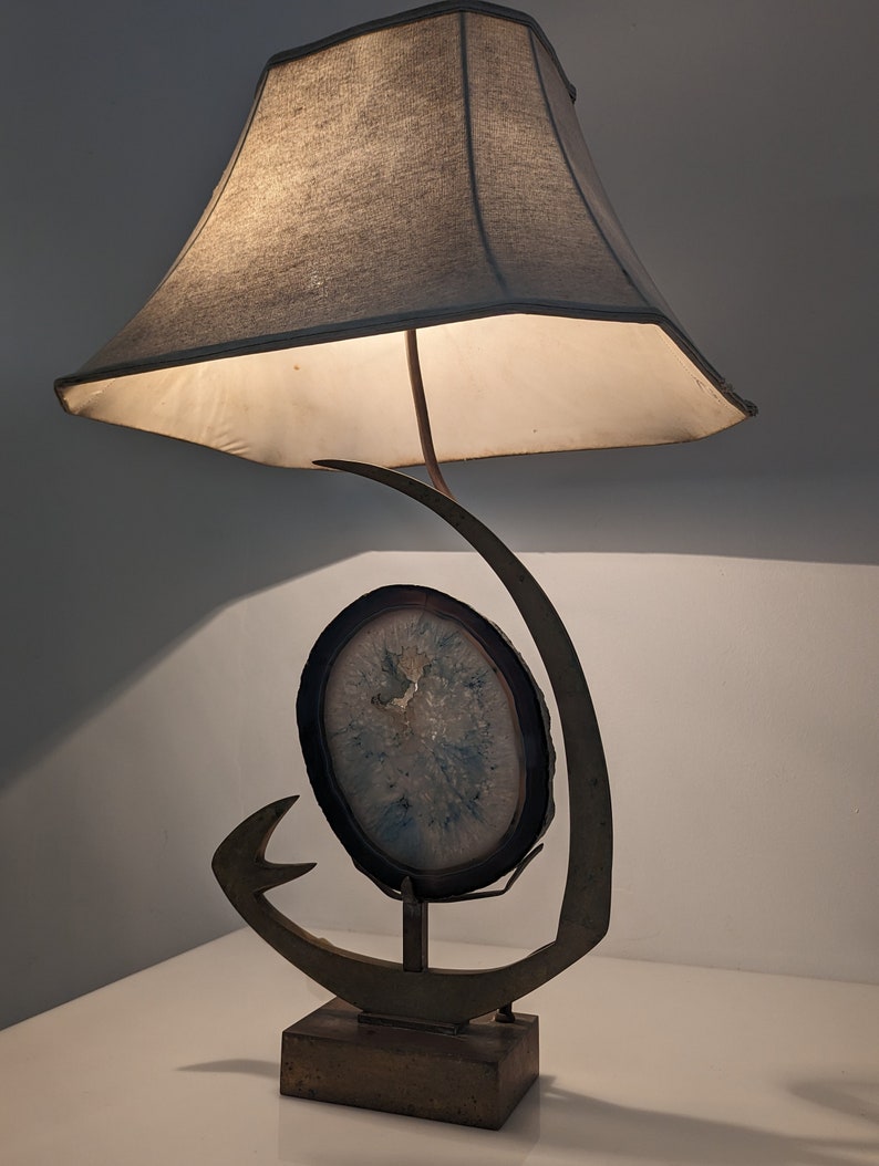 Table_lamp_sculpture_signed_Willy_Daro_1970s