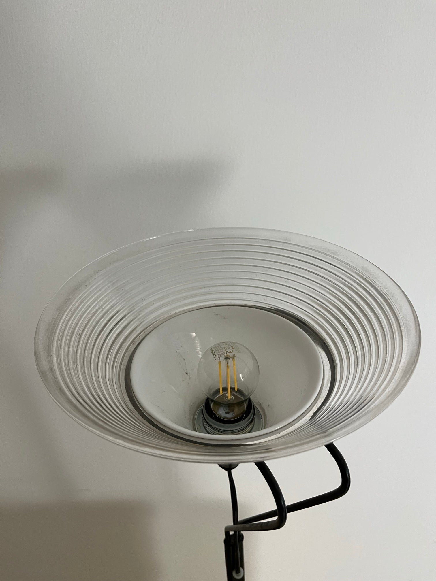 Table_lamp,_vintage_retro_style