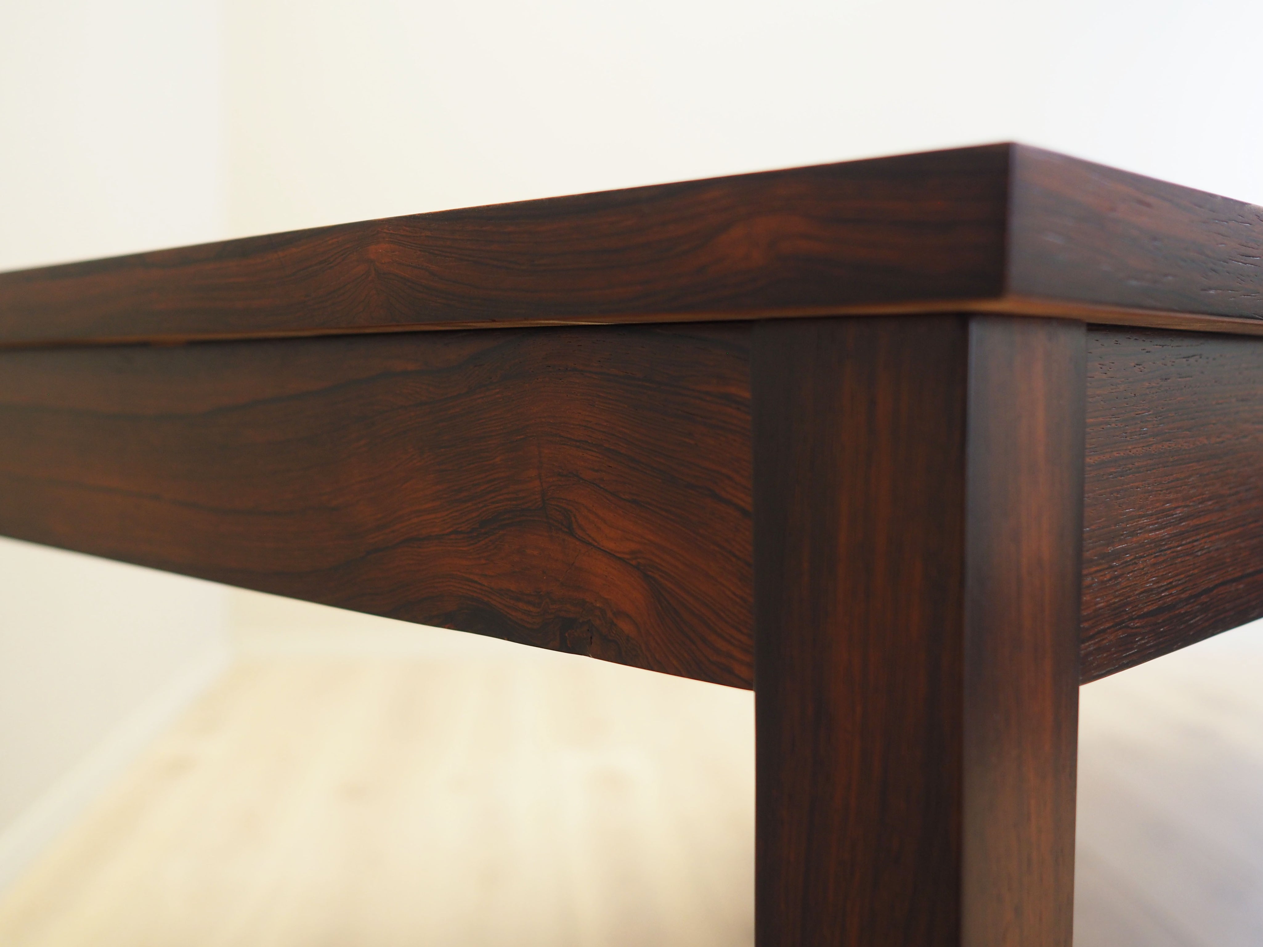 Table,_Rosewood_Wood,_1970s,_Denmark