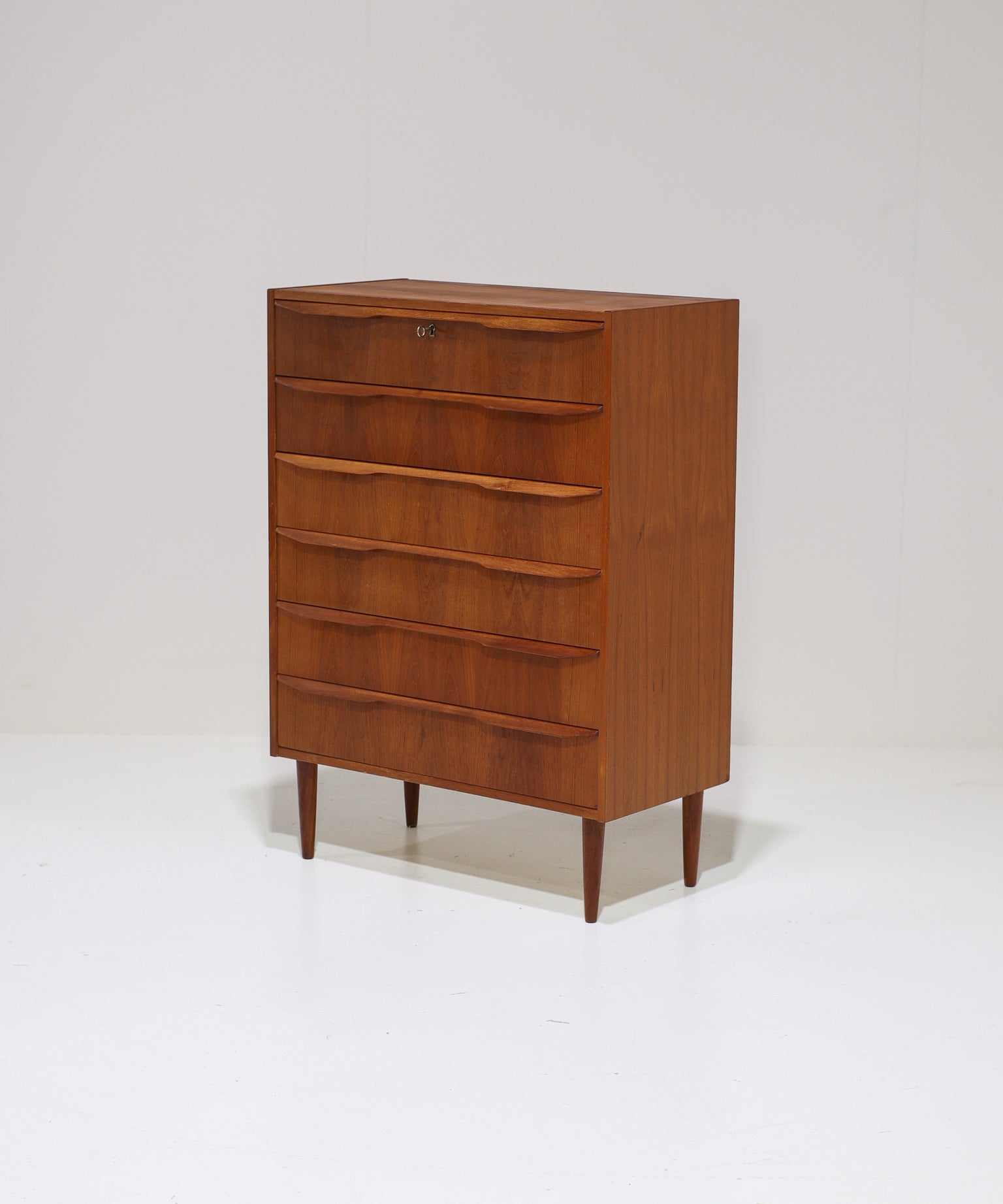 Danish_Teak_Tall_Chest_of_Drawers,_1960s