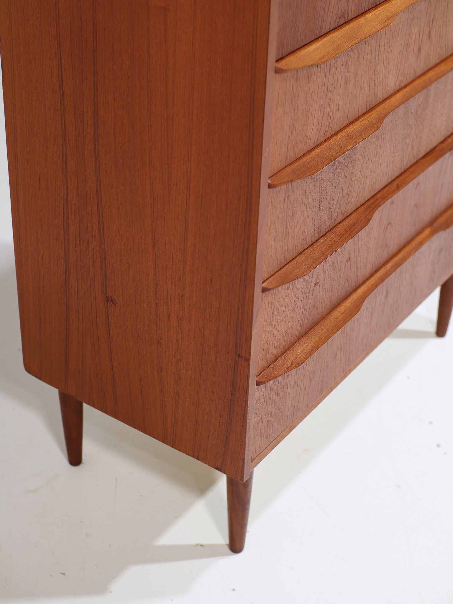 Danish_Teak_Tall_Chest_of_Drawers,_1960s