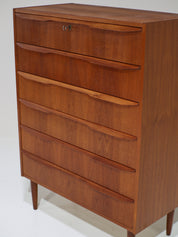 Danish_Teak_Tall_Chest_of_Drawers,_1960s