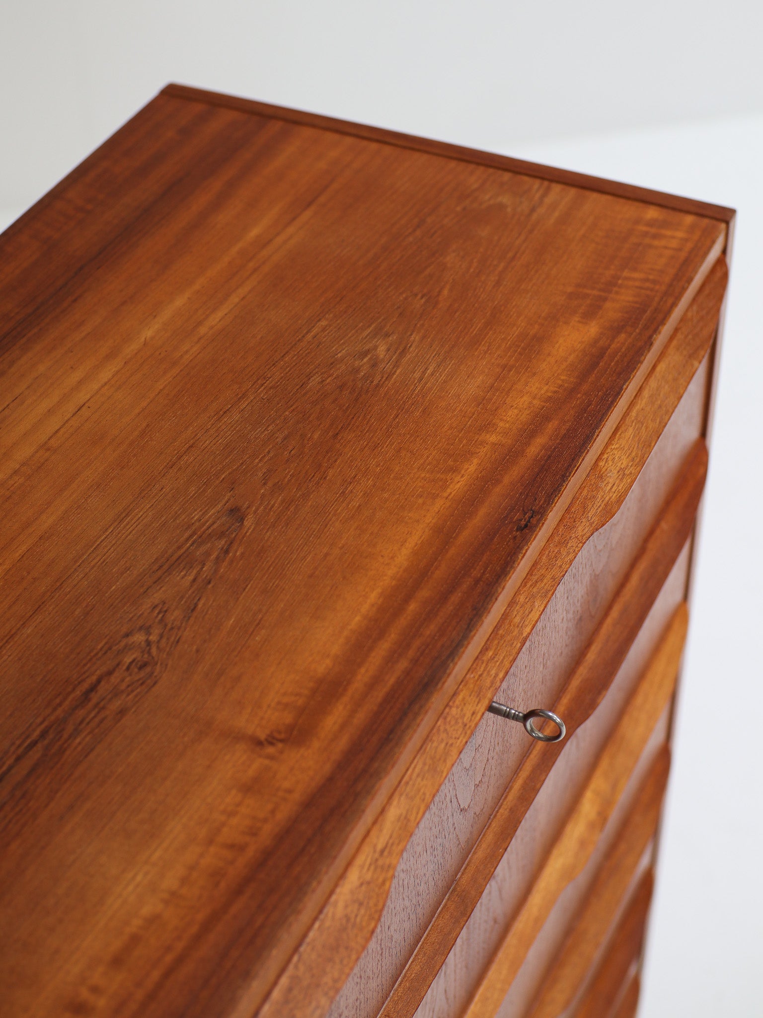 Danish_Teak_Tall_Chest_of_Drawers,_1960s