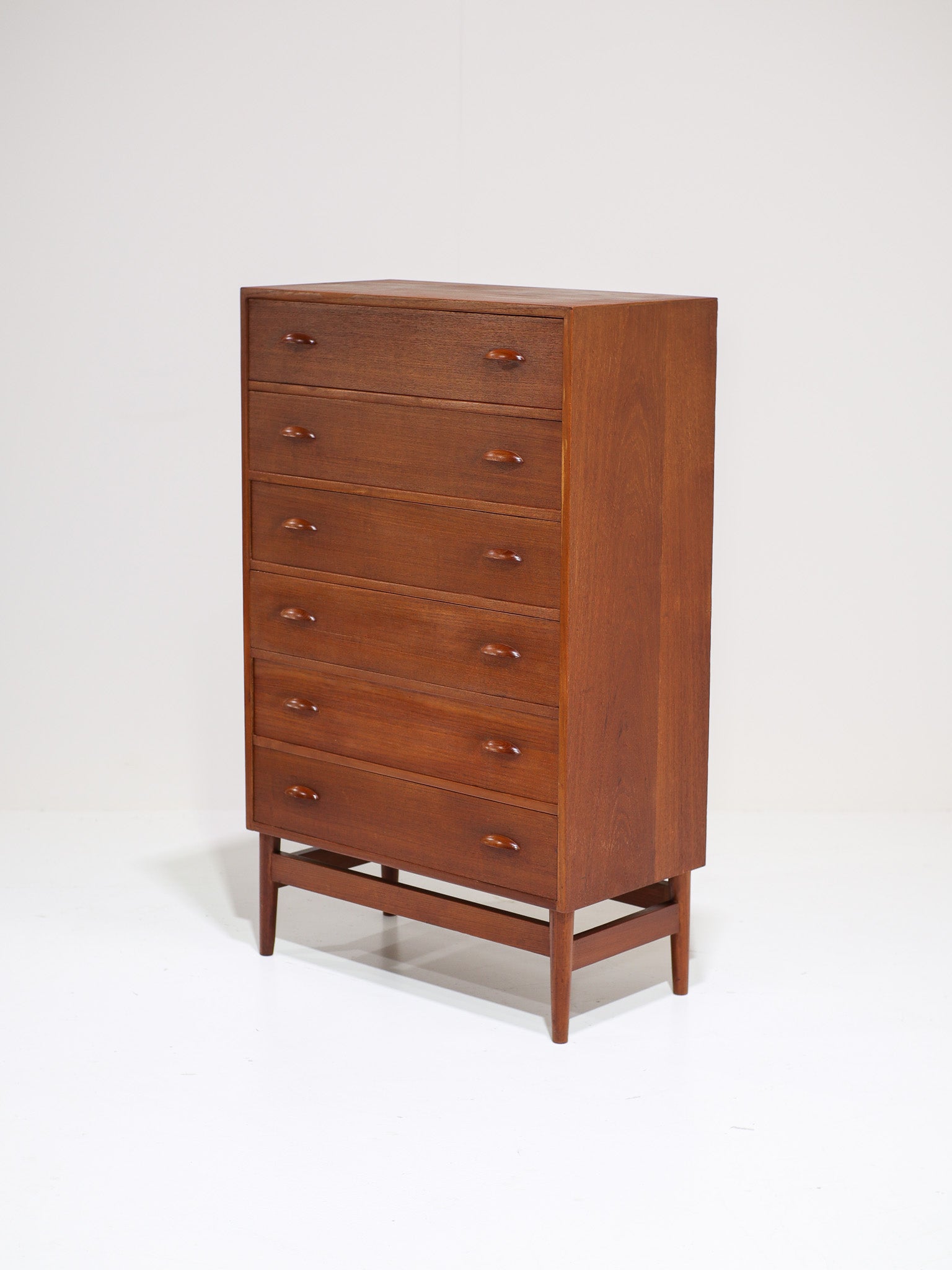 Danish_Teak_Chest_of_Drawers_with_Curved_Handles,_1960s