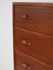 Danish_Teak_Chest_of_Drawers_with_Curved_Handles,_1960s