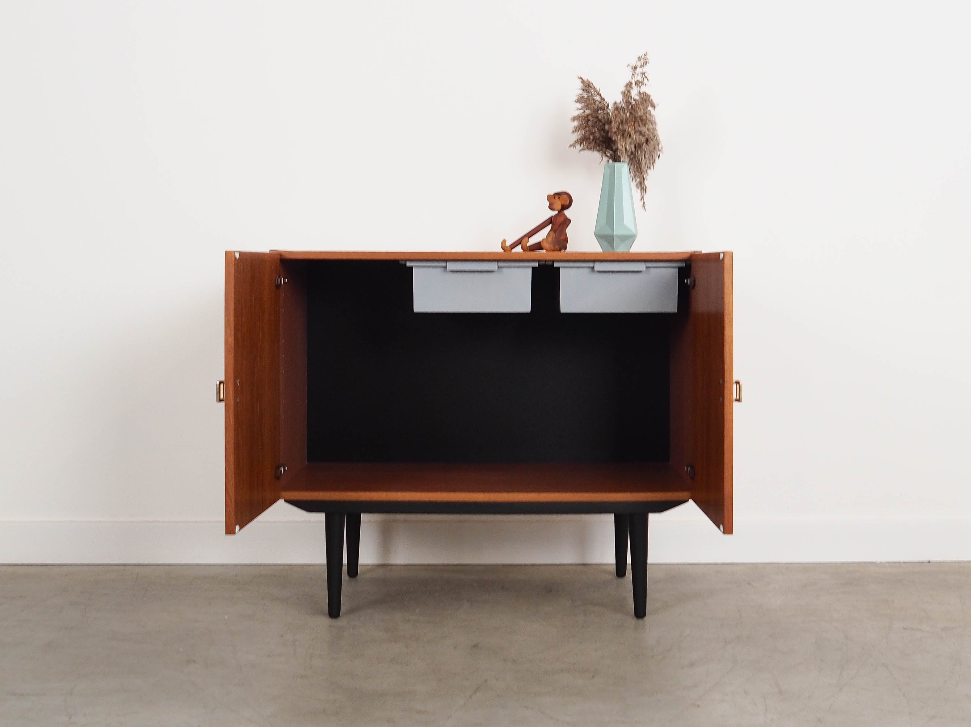 Teak_Cabinet,_Danish_Design,_1970s,_Denmark