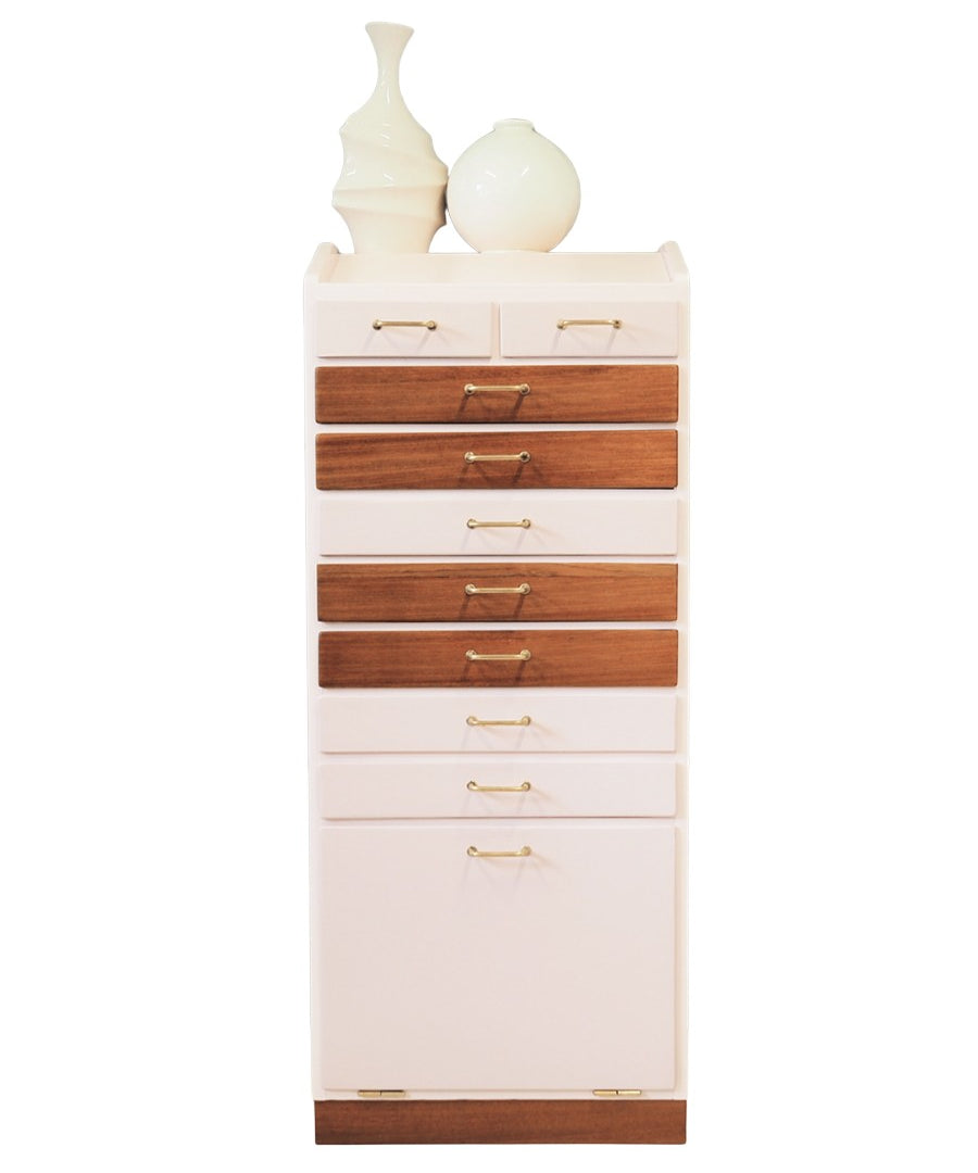 Teak_chest_of_drawers,_Danish_design,_1970s,_production:_Denmark