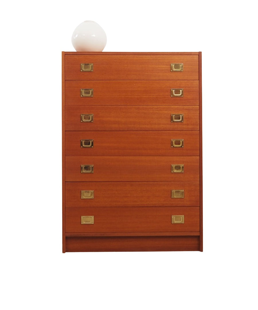 Teak_chest_of_drawers,_Danish_design,_1970s,_production:_Denmark