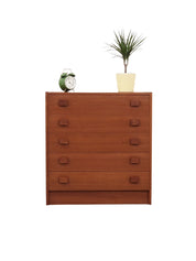 Teak_chest_of_drawers,_Danish_design,_1970s,_production:_Denmark