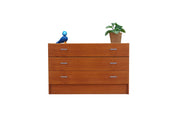 Teak_chest_of_drawers,_Danish_design,_1990s,_production:_Denmark