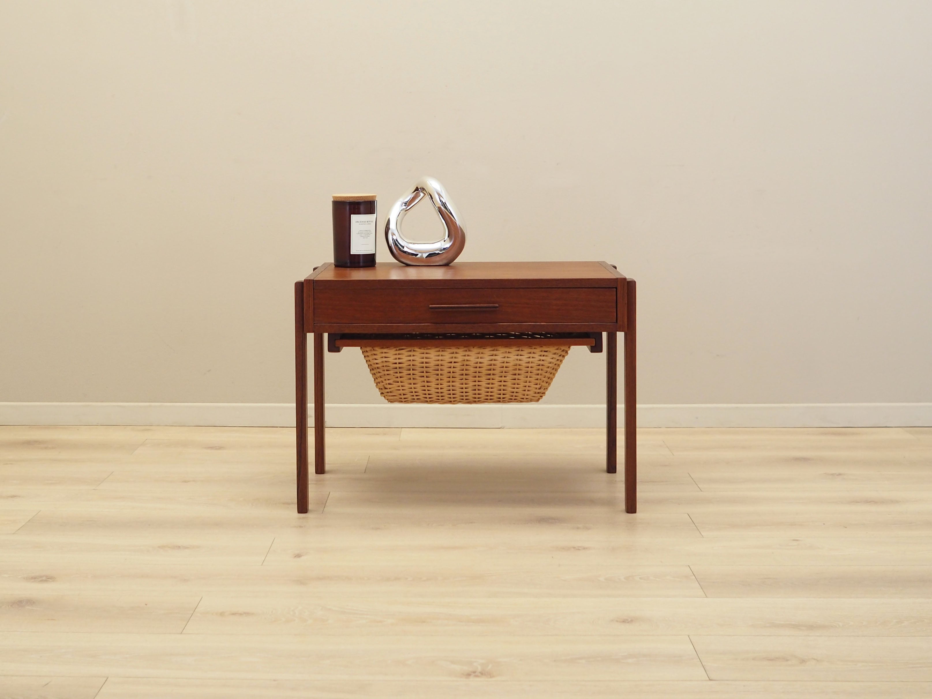 Teak_Coffee_Table,_Danish_Design,_1970s,_Denmark
