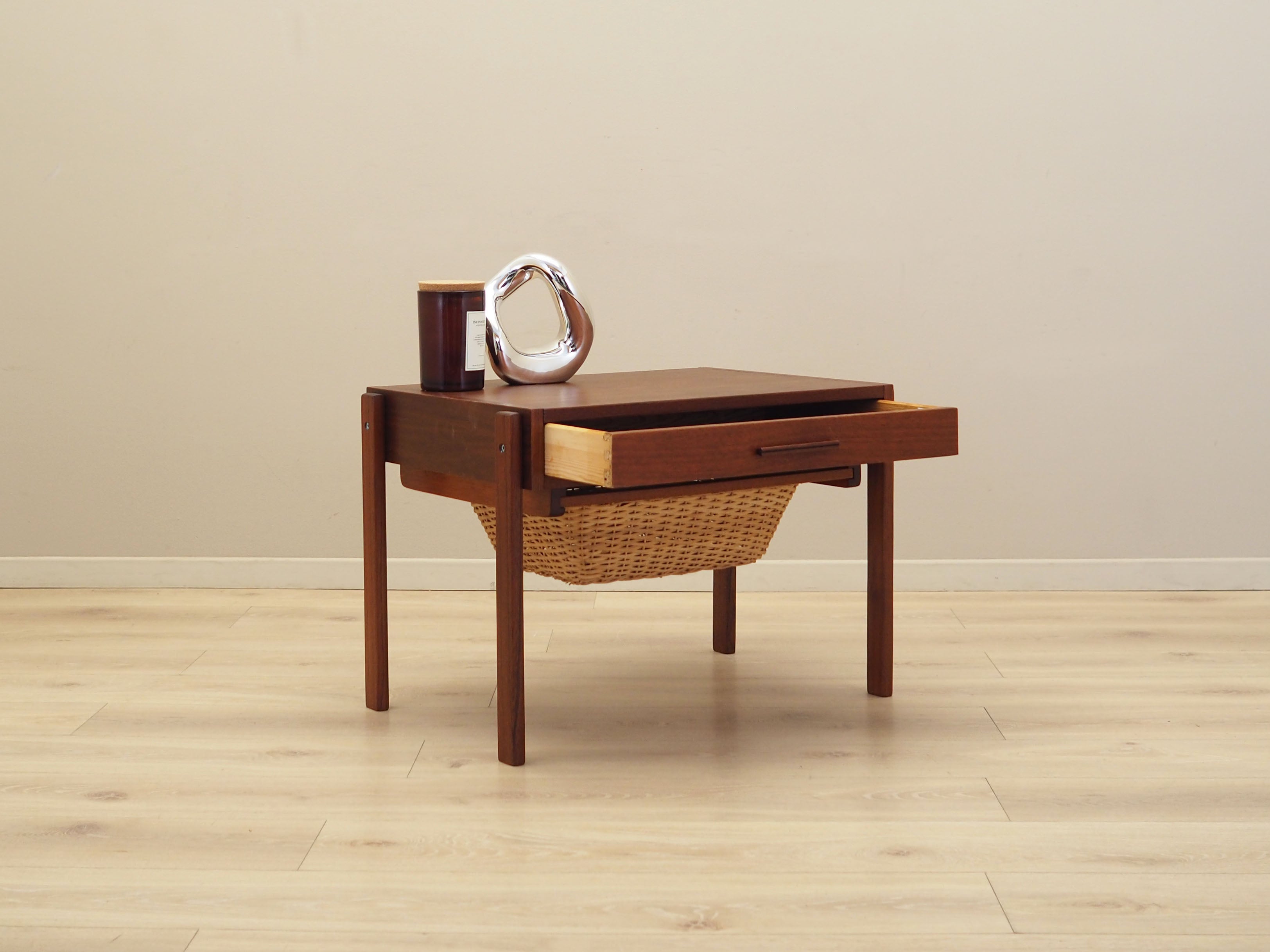 Teak_Coffee_Table,_Danish_Design,_1970s,_Denmark