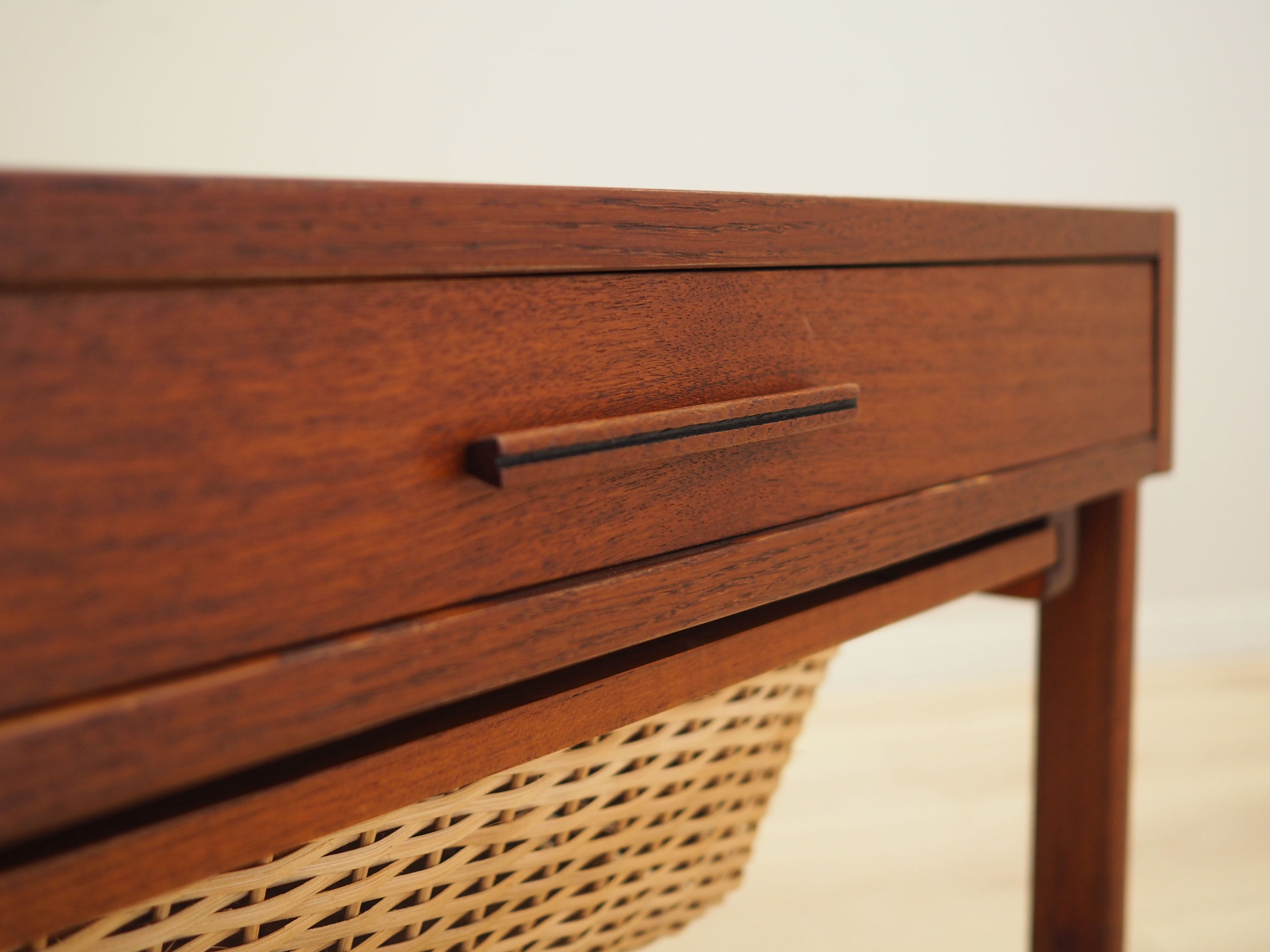 Teak_Coffee_Table,_Danish_Design,_1970s,_Denmark