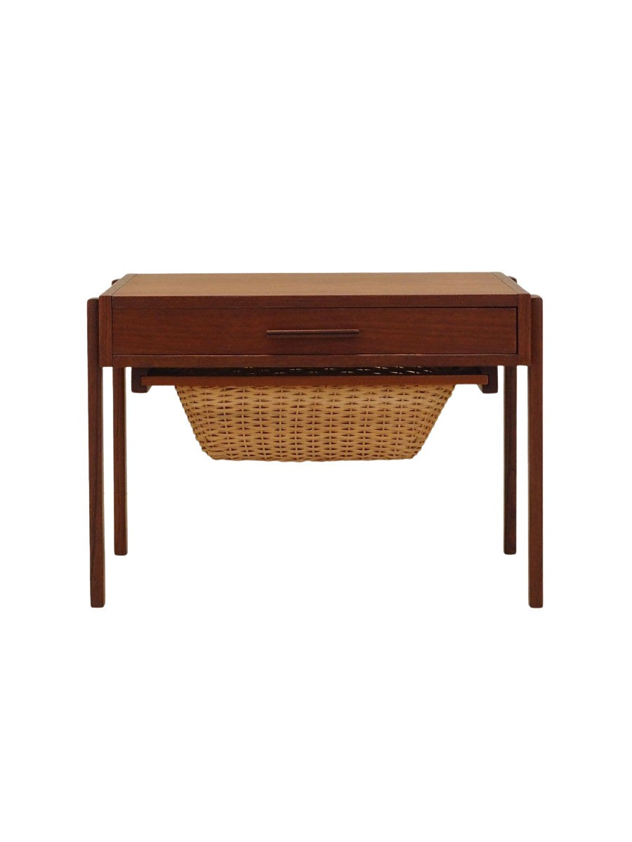 Teak_Coffee_Table,_Danish_Design,_1970s,_Denmark