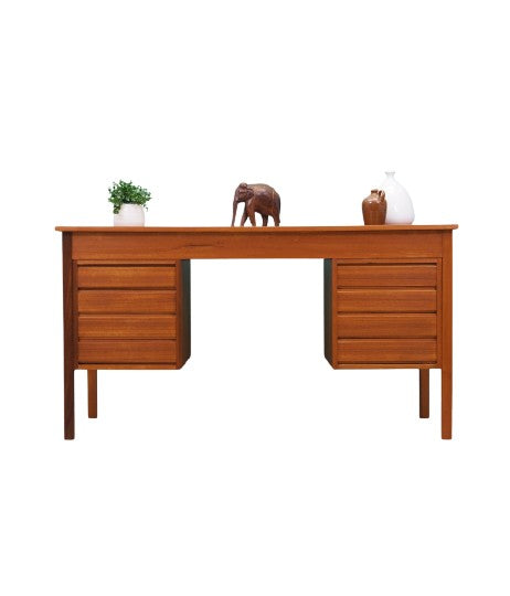 Teak_desk,_Danish_design,_1970s,_production:_Denmark