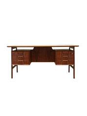 Teak_Desk,_Omann_Jun,_Danish_Production,_1970s,_Denmark