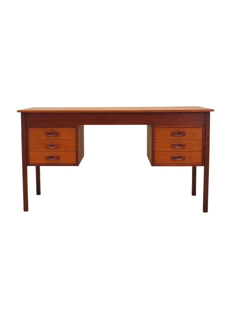 Teak_Desk,_Veneer,_1970s,_Denmark