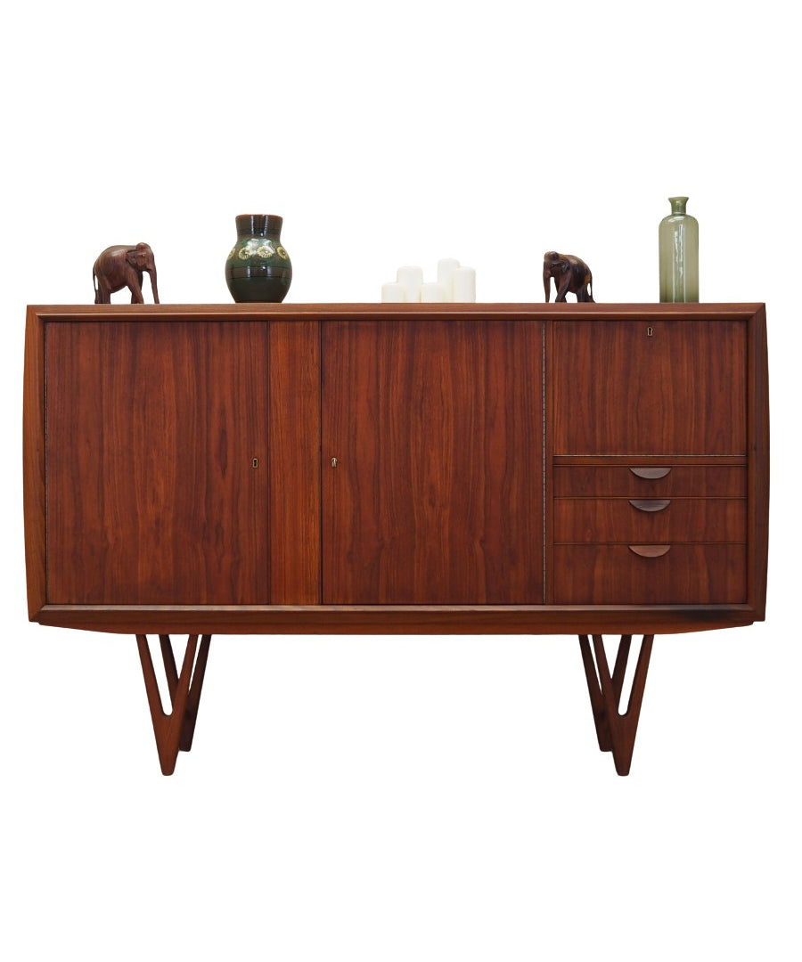 Teak_highboard,_Danish_design,_1960s,_designer:_Kurt_Østervig