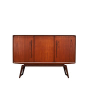 Teak_highboard,_Danish_design,_1960s,_production:_Denmark