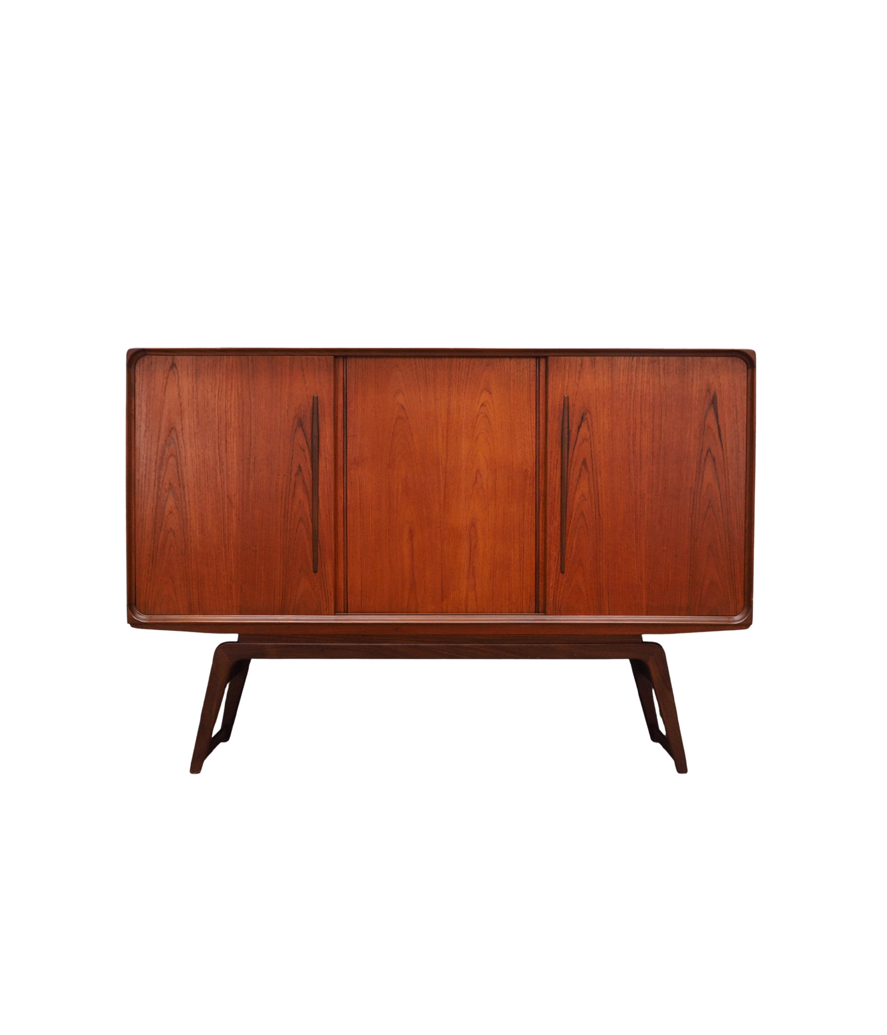 Teak_highboard,_Danish_design,_1960s,_production:_Denmark