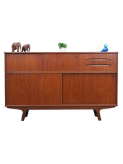 Teak_highboard,_Danish_design,_1960s,_production:_Denmark