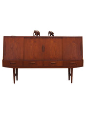 Teak_highboard,_Danish_design,_1960s,_production:_Denmark