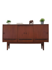 Teak_highboard,_Danish_design,_1960s,_production:_Denmark