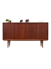 Teak_highboard,_Danish_design,_1970s,_manufactured_by_Omann_Jun