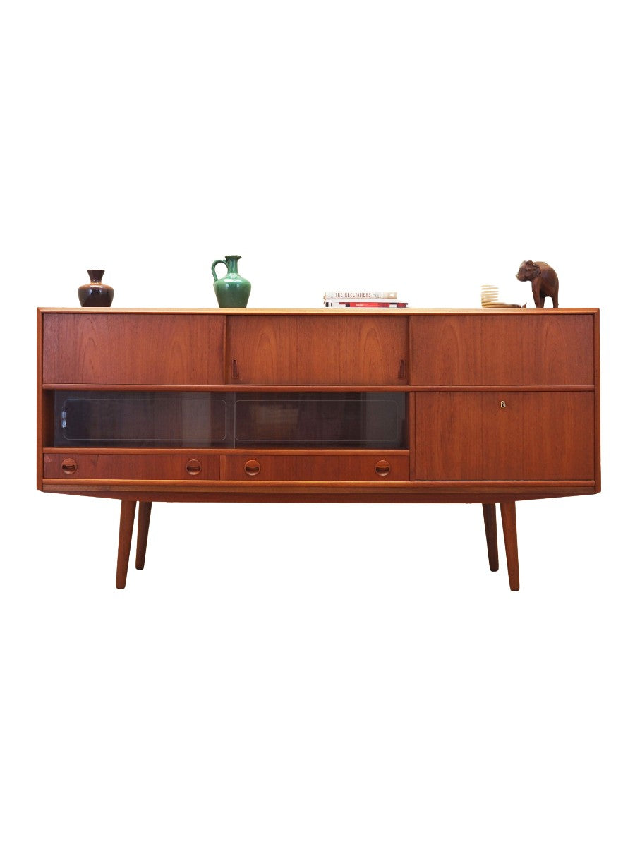Teak_highboard,_Danish_design,_1970s,_production:_Denmark