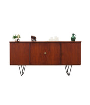 Teak_sideboard,_Danish_design,_1970s,_production:_Denmark
