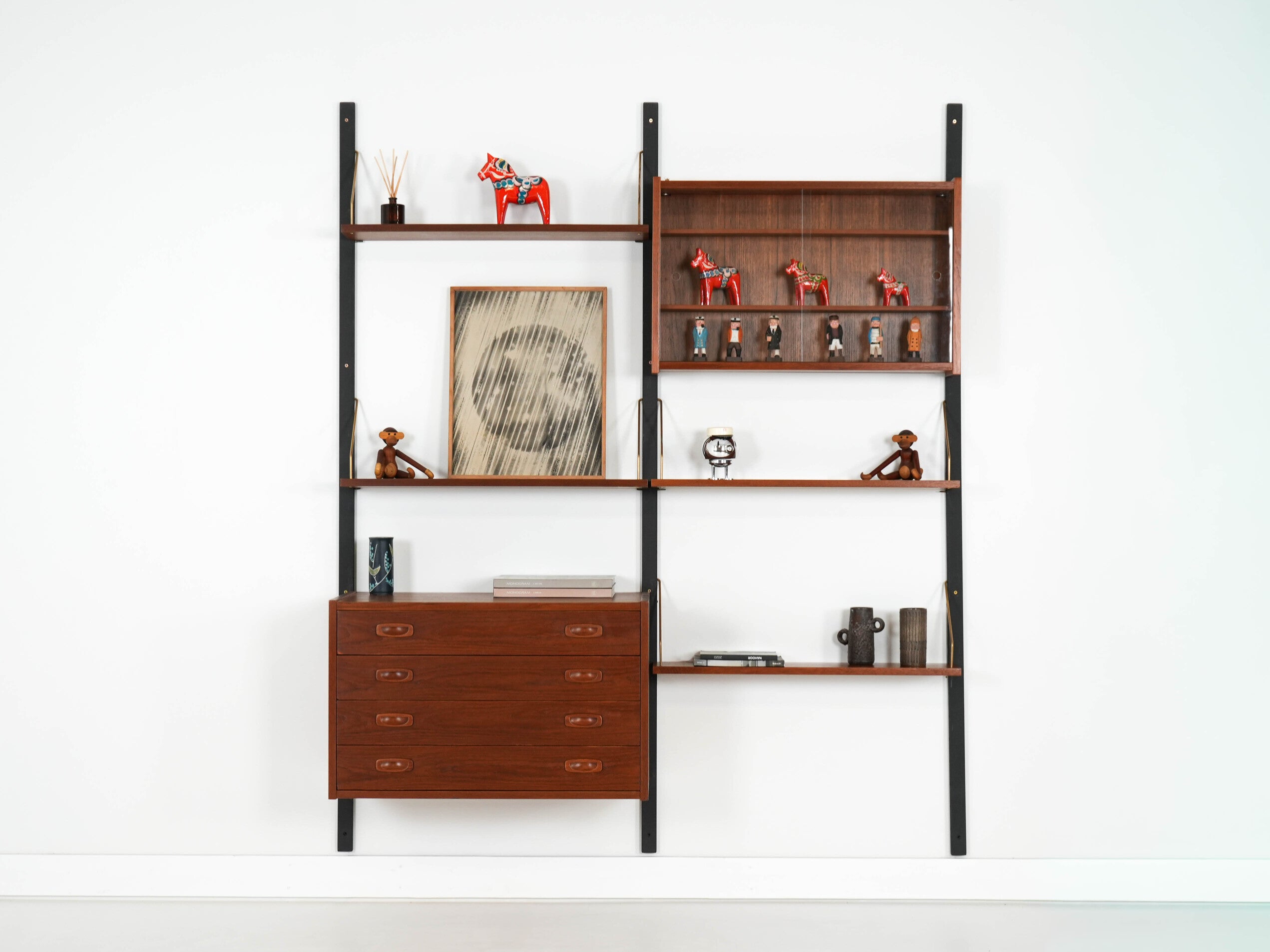 Teak_Wall_Unit,_Randers_Møbelfabrik_PS_System,_Teak_Veneer,_1960s,_Denmark