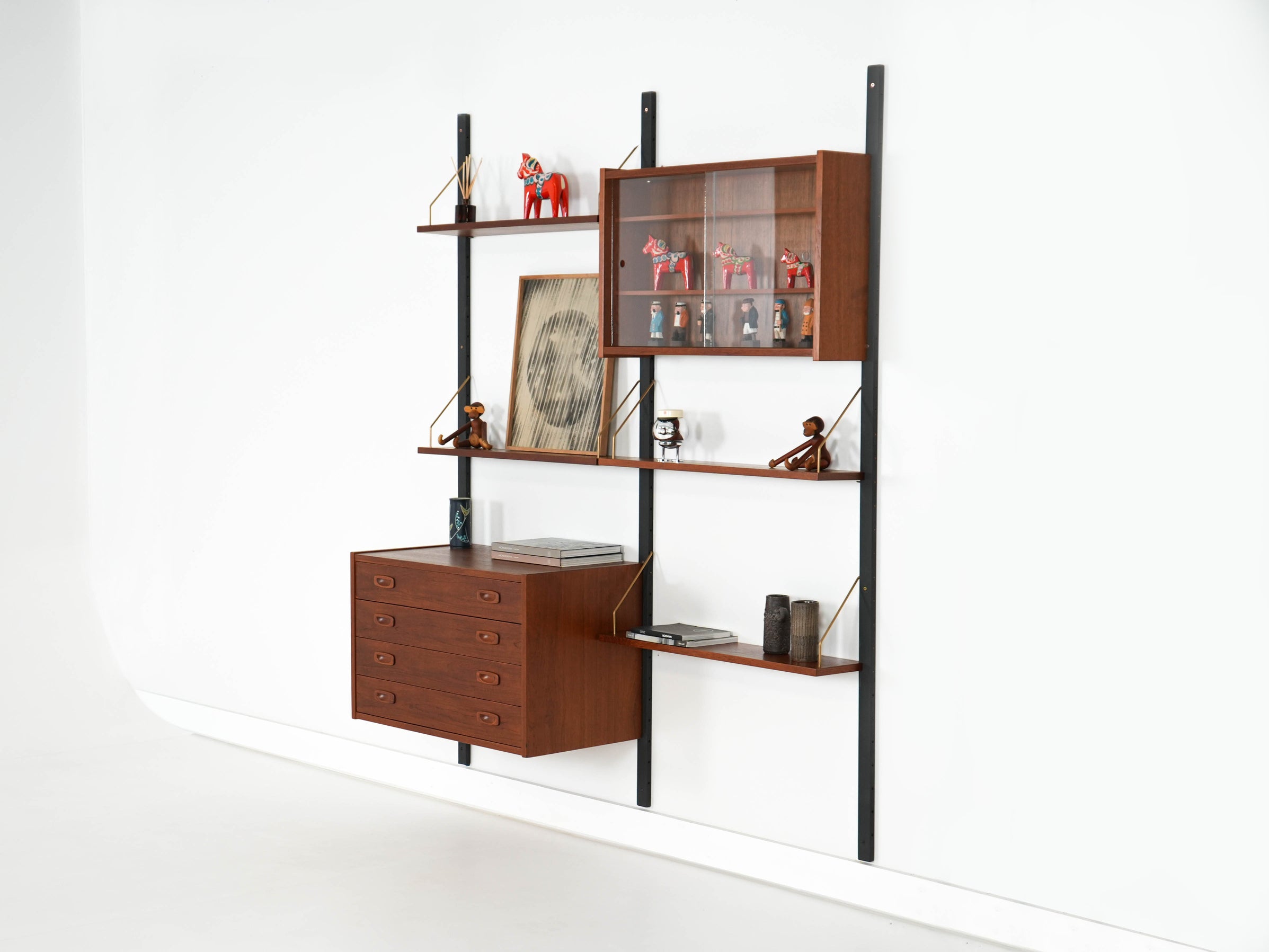 Teak_Wall_Unit,_Randers_Møbelfabrik_PS_System,_Teak_Veneer,_1960s,_Denmark