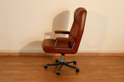 P126_Executive_Office_Chair_by_Osvaldo_Borsani_for_Tecno_in_Black_Leather,_Italy_1966