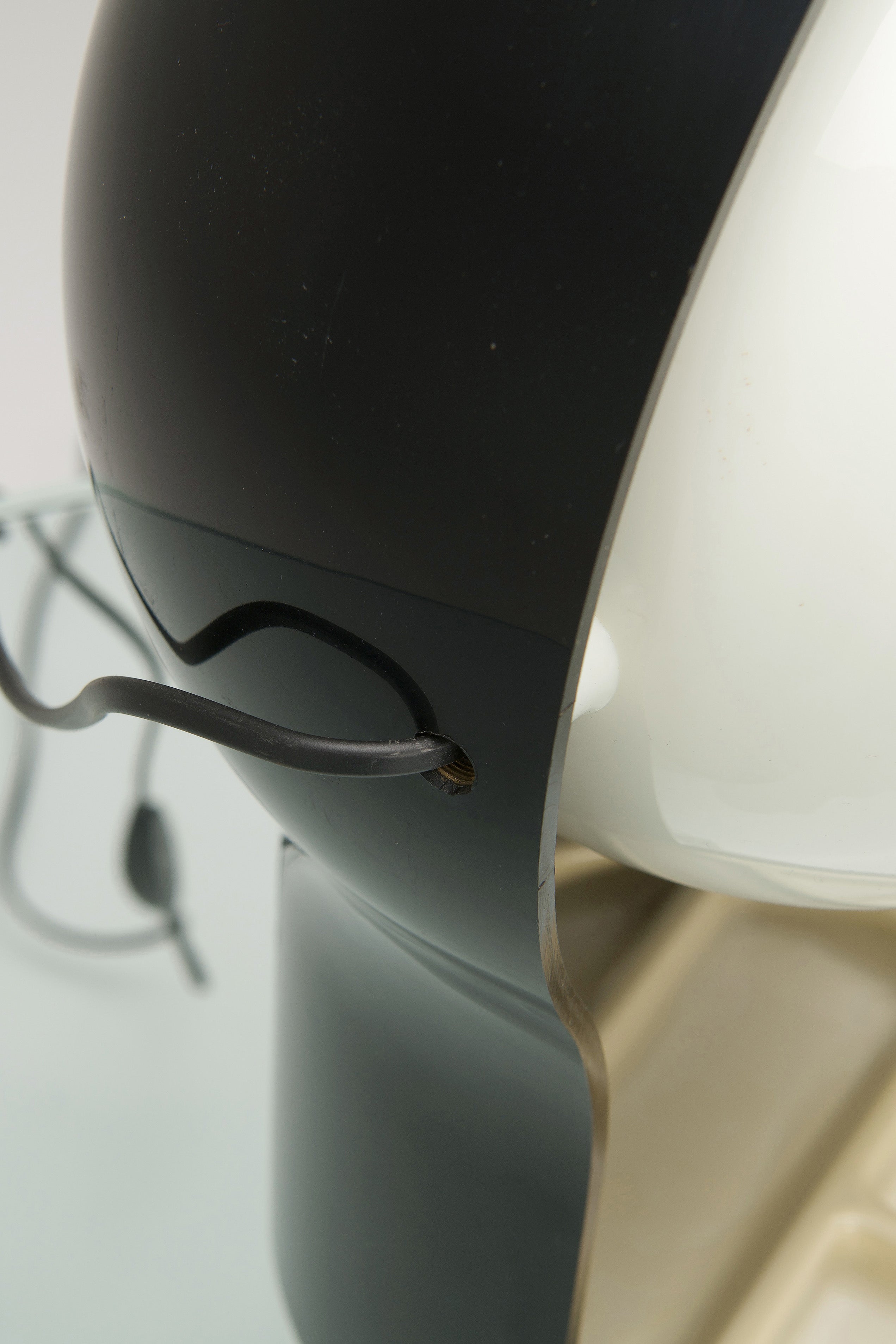 Telegono_Table_Lamp_by_Vico_Magistretti