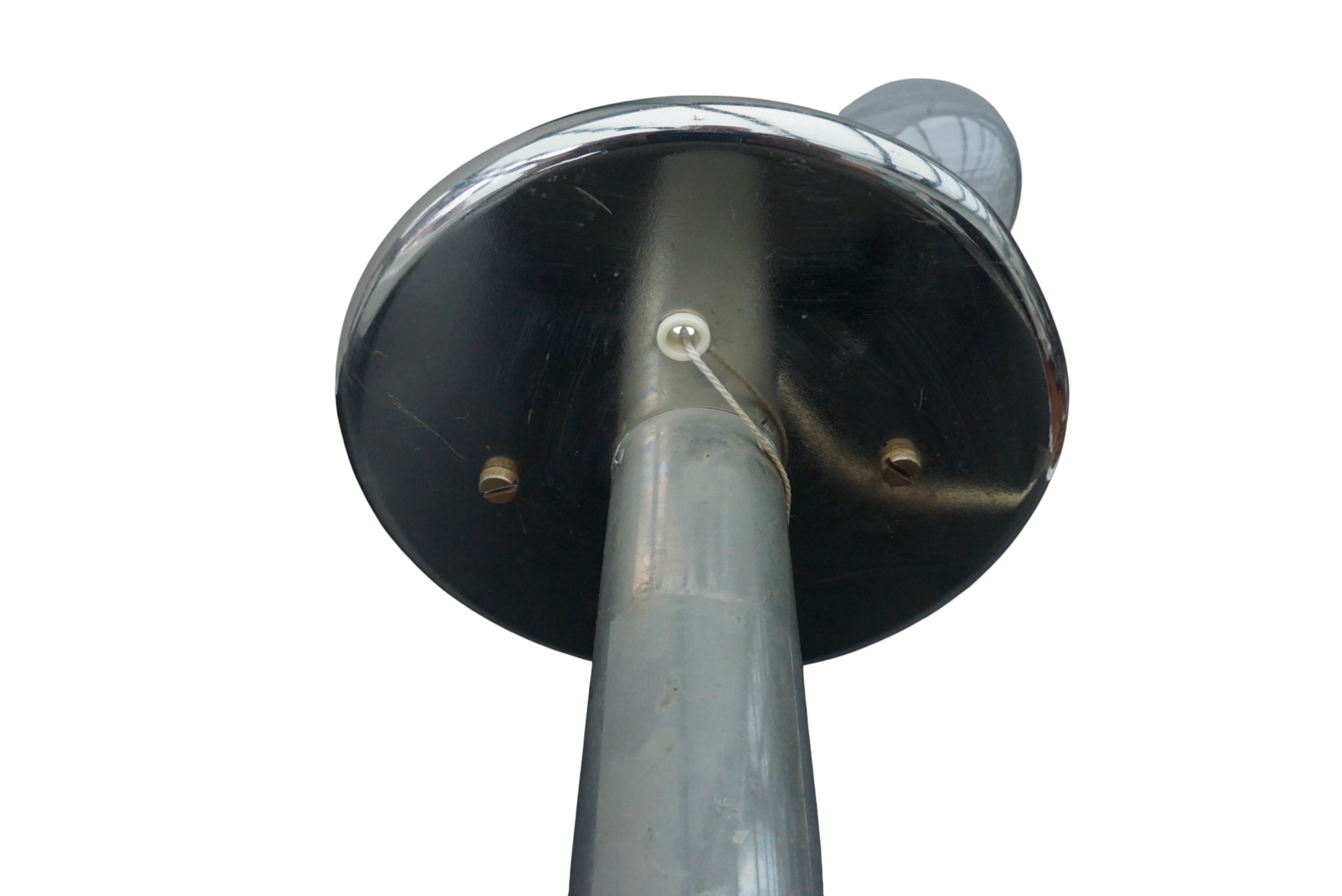 Space_Age_Globe_Table_Lamp_by_Temde,_Opaline_Glass_and_Chrome,_Swiss_German_Design,_1970s