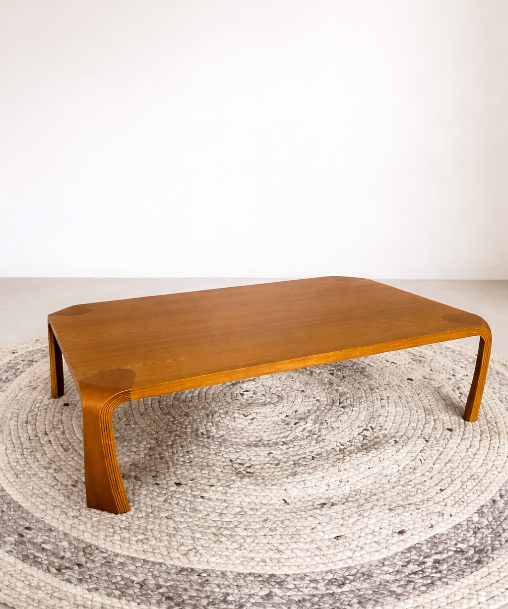 Tendo_Mokko_Zataku_Japanese_Low_Table_in_Molded_Plywood,_Mid-Century_Modern_Design,_Japan