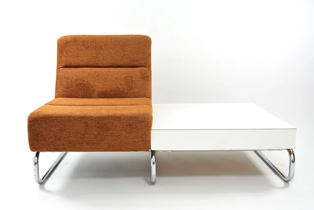Modernist_Chaise_Lounge_with_Side_Table,_Chrome_Frame,_1970s