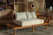 The_Chaise
