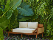 The_Chaise
