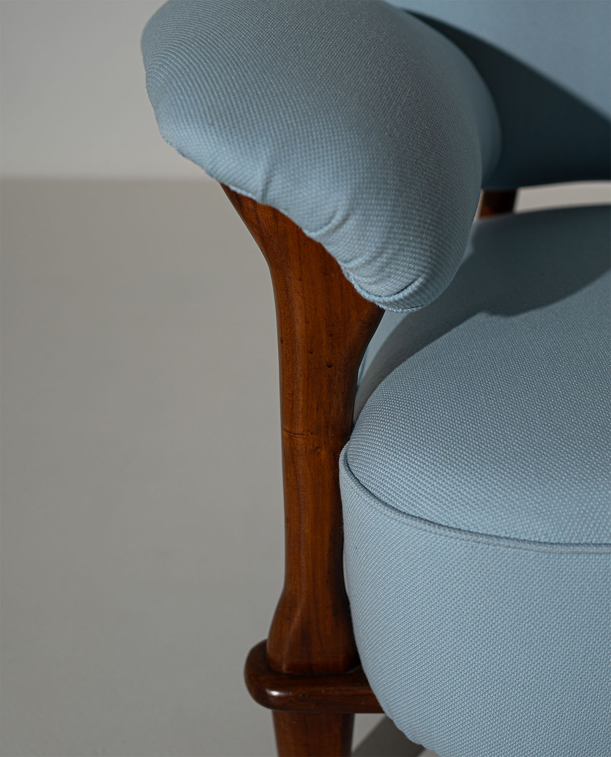 Theo_Ruth_Model_109_Lounge_Chair_for_Artifort,_Dutch_Mid-Century_Modern_Design,_1950s