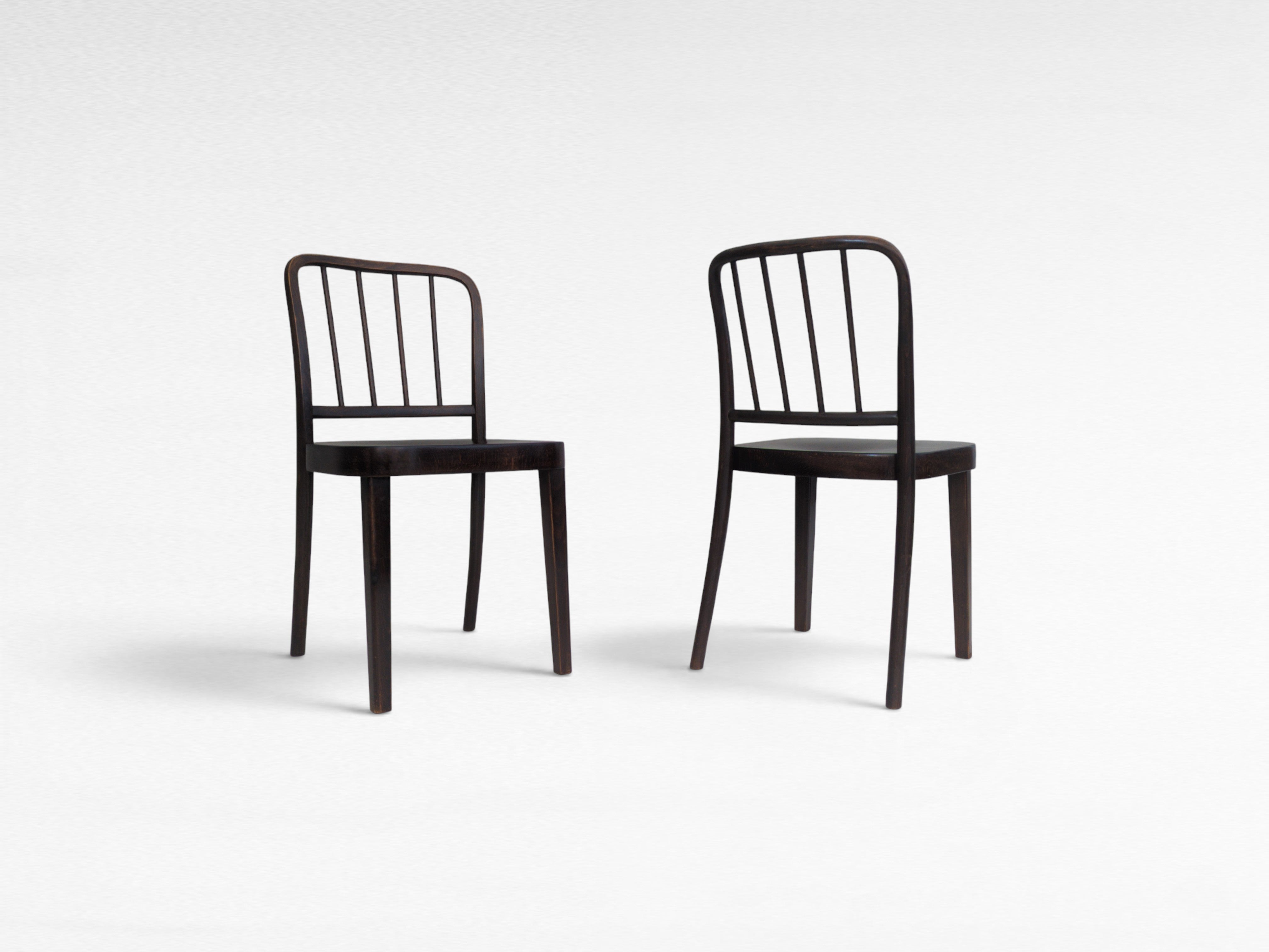 Thonet_A_811/4_Dining_Chairs_by_Josef_Hoffmann_for_Thonet,_1930s
