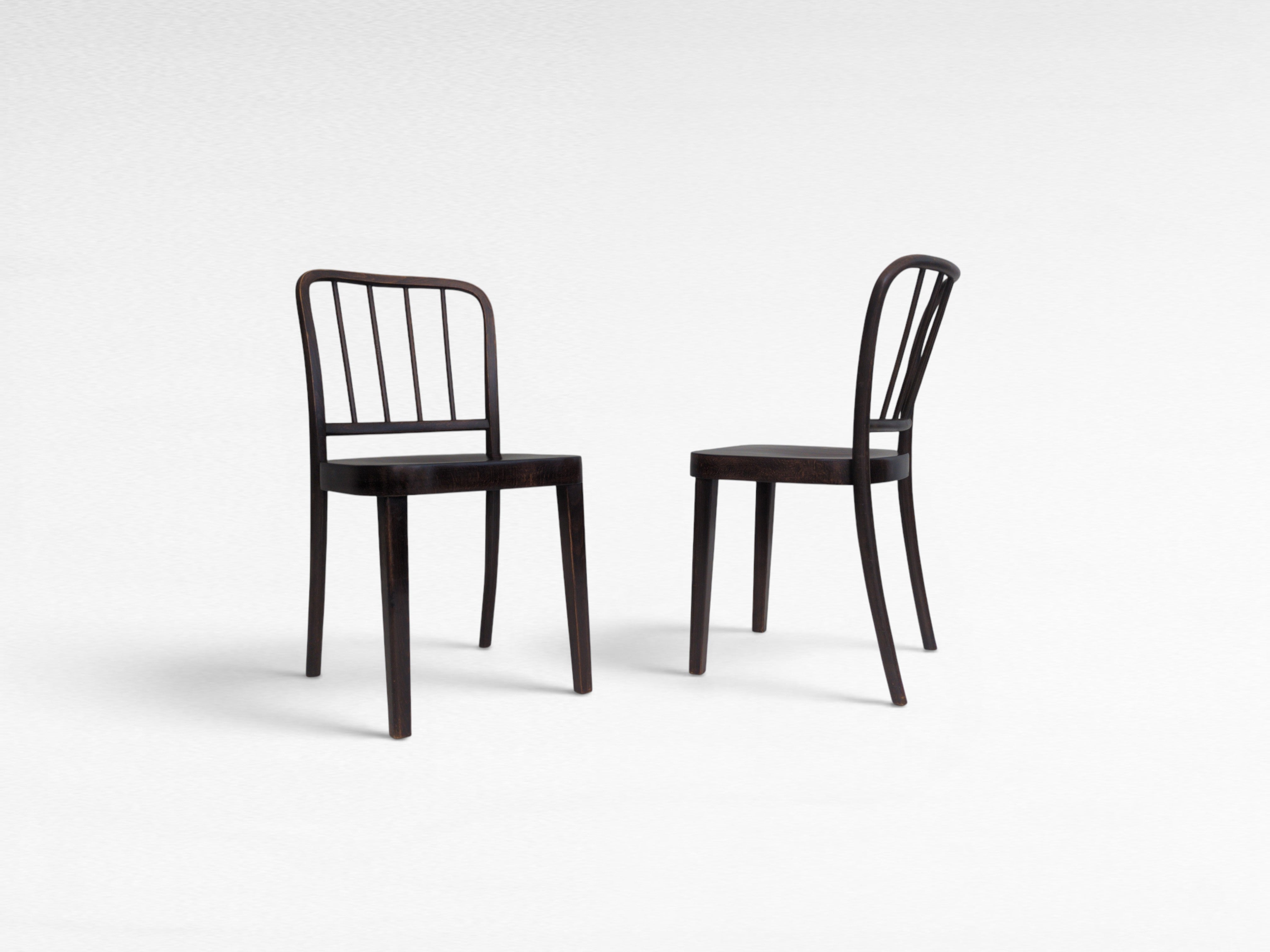 Thonet_A_811/4_Dining_Chairs_by_Josef_Hoffmann_for_Thonet,_1930s
