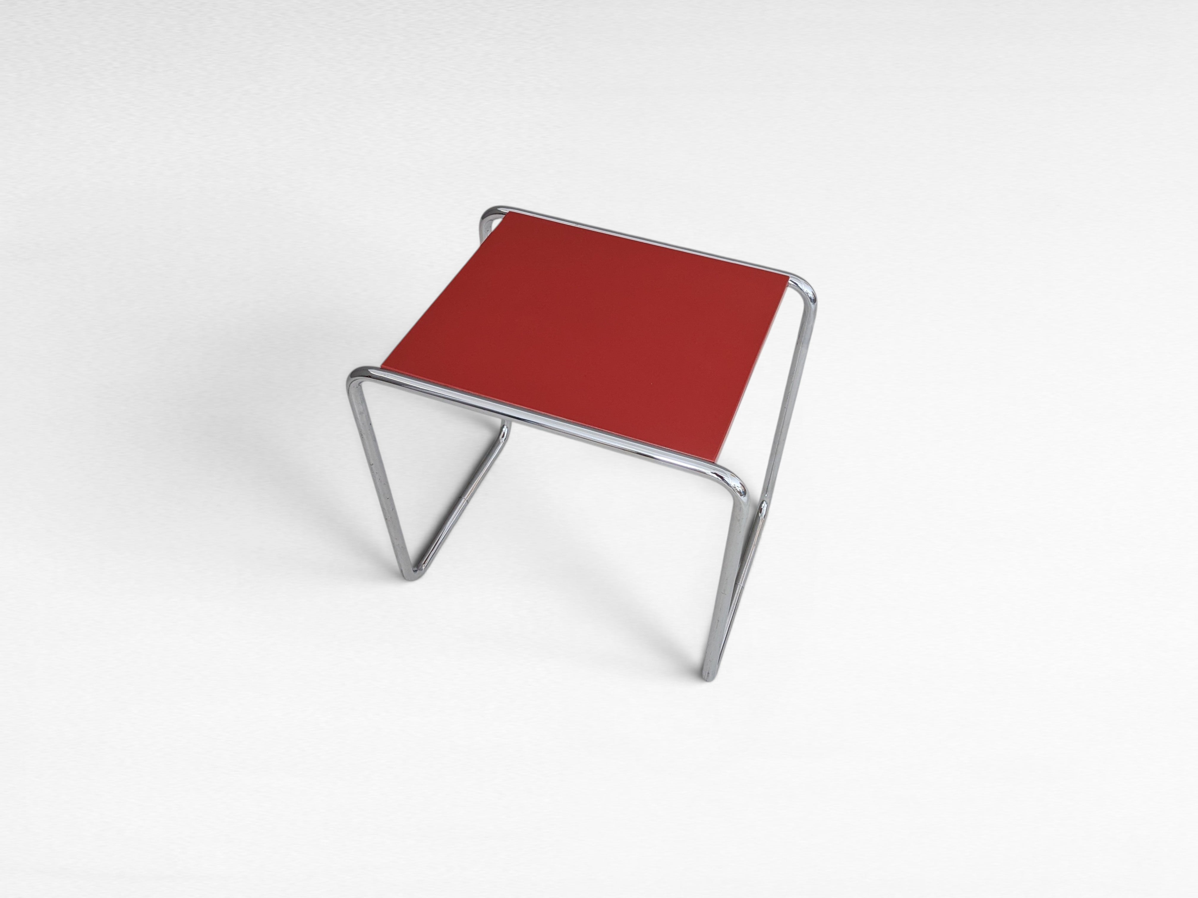 B9_Tubular_Steel_Side_Table_by_Marcel_Breuer_for_Thonet_with_Crimson_Red_Top,_1930s