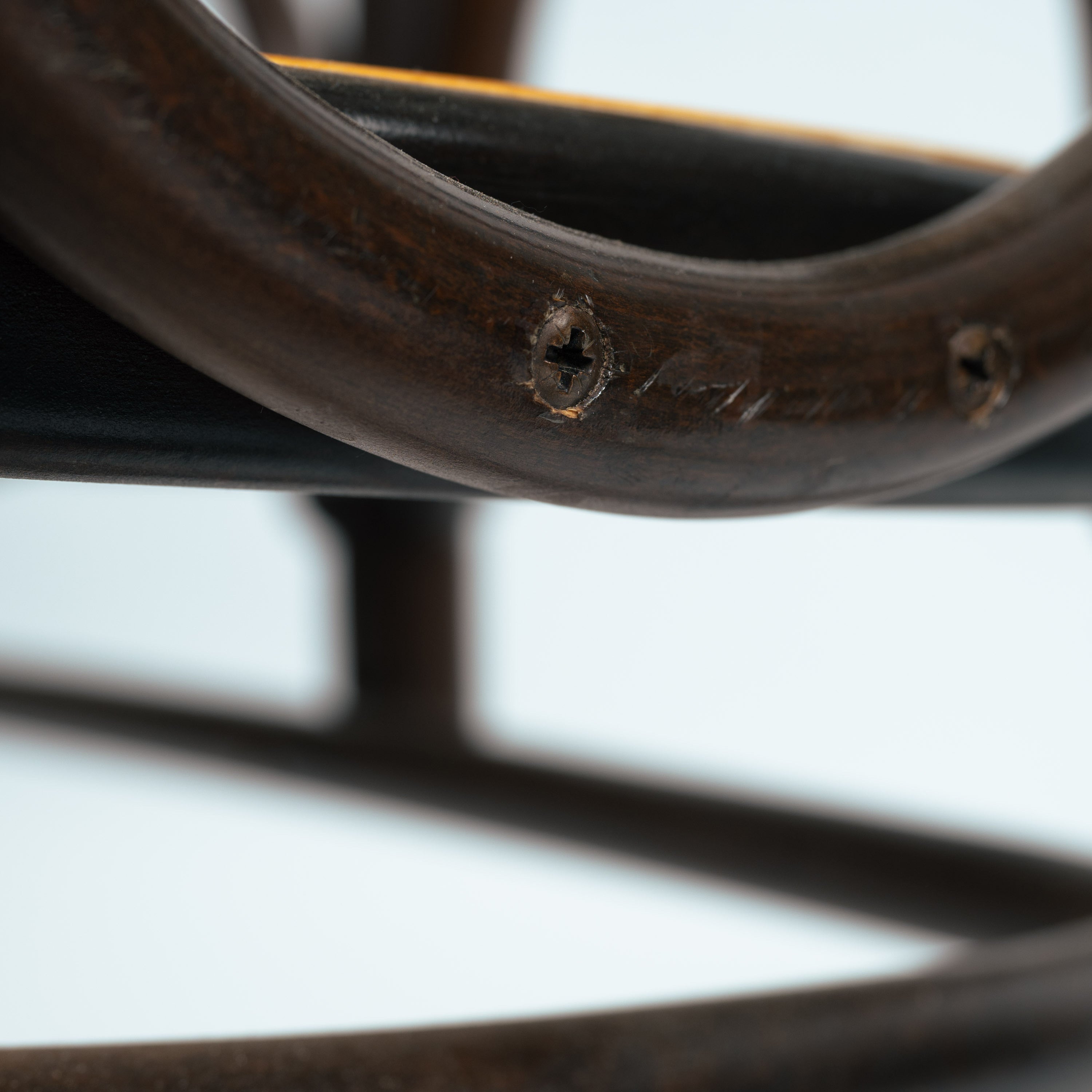 Thonet_bench_vienna_straw_Long_John_sofa,_Austria_1970s