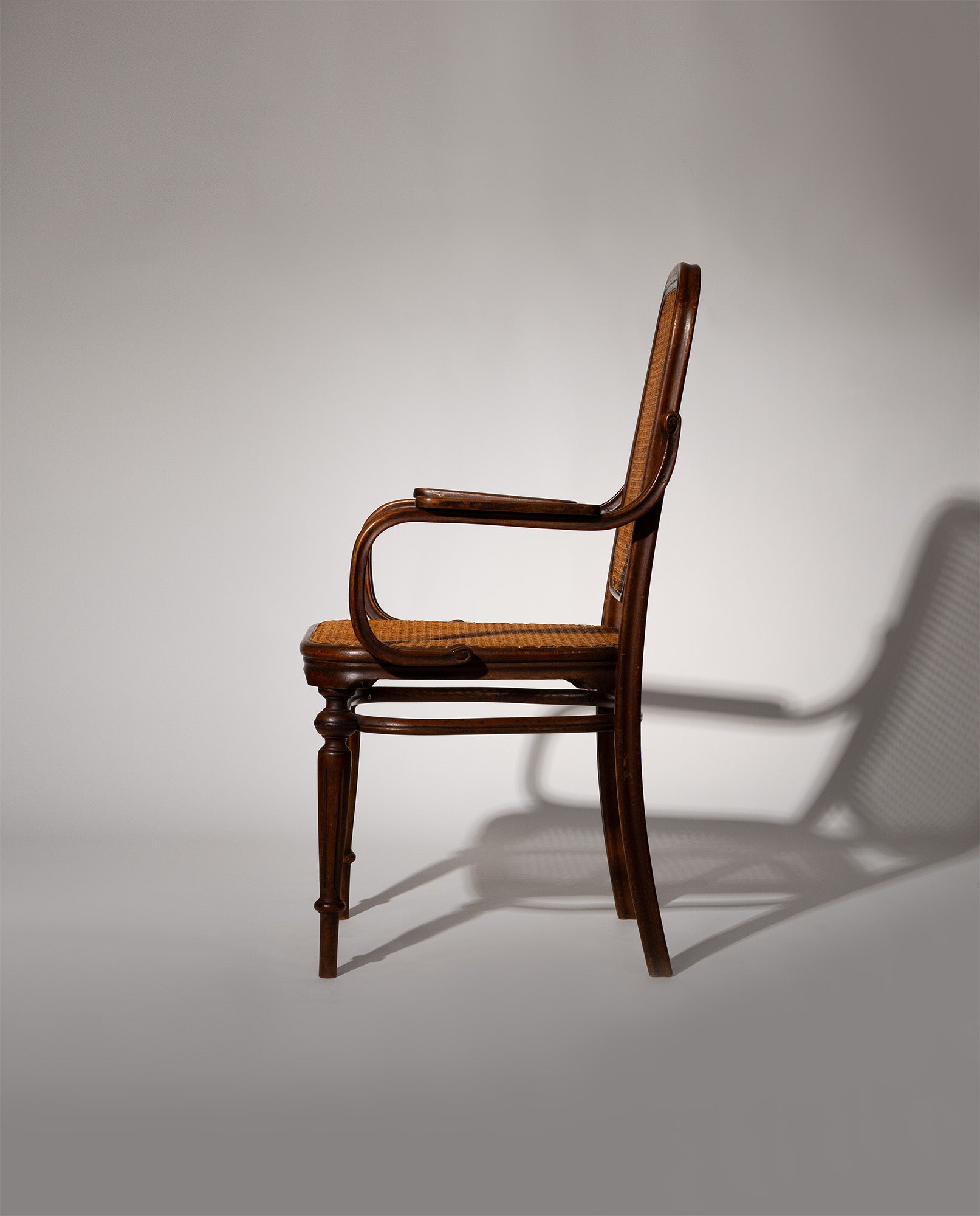 No._37_Bentwood_Armchair_by_Michael_Thonet,_Beech_&_Cane,_Austria_1880s
