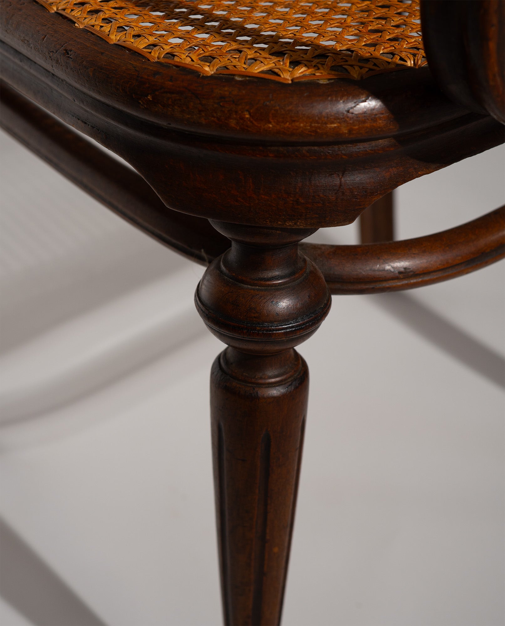 No._37_Bentwood_Armchair_by_Michael_Thonet,_Beech_&_Cane,_Austria_1880s