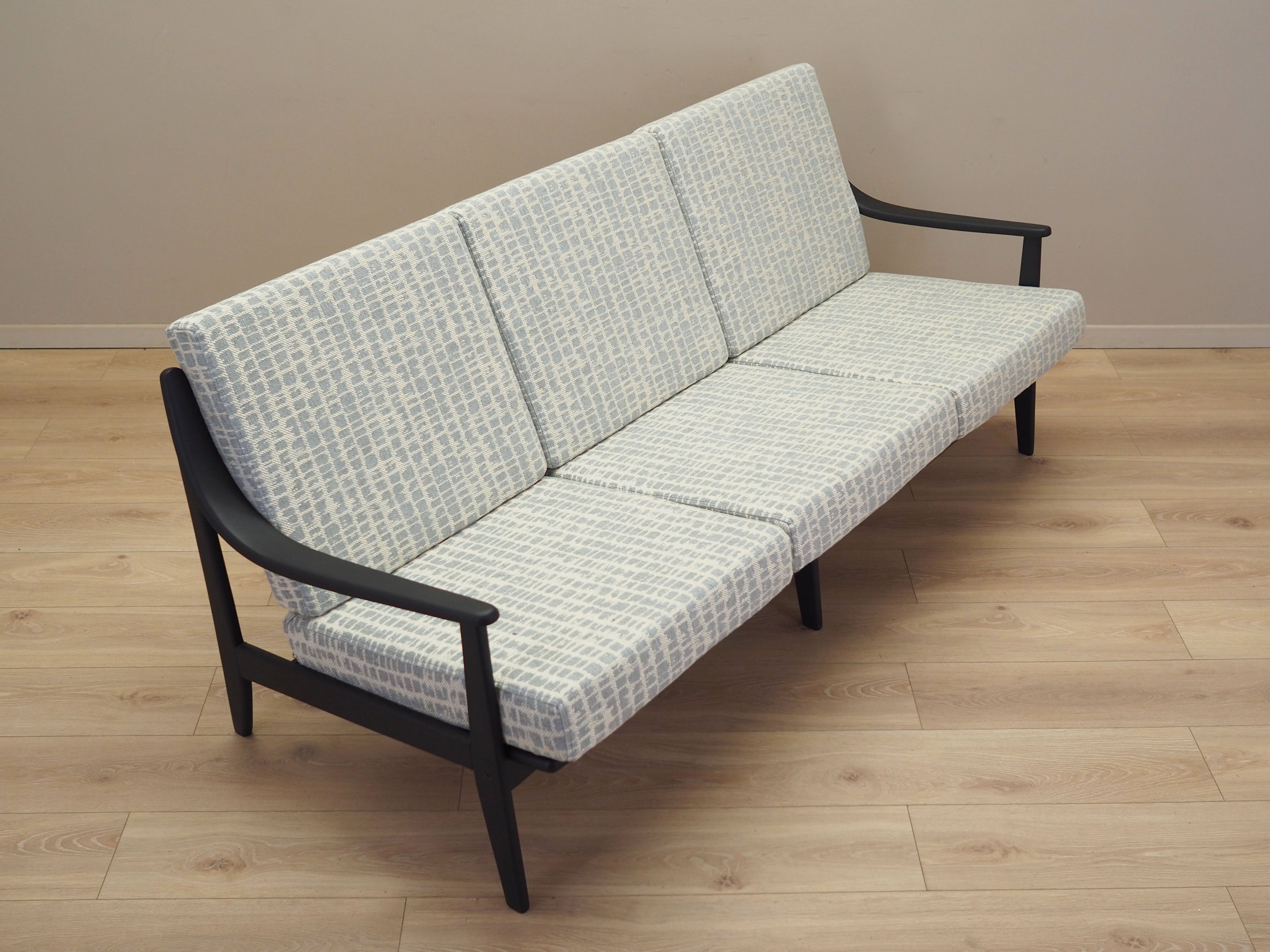 Three-Seater_Sofa,_1960s,_Denmark