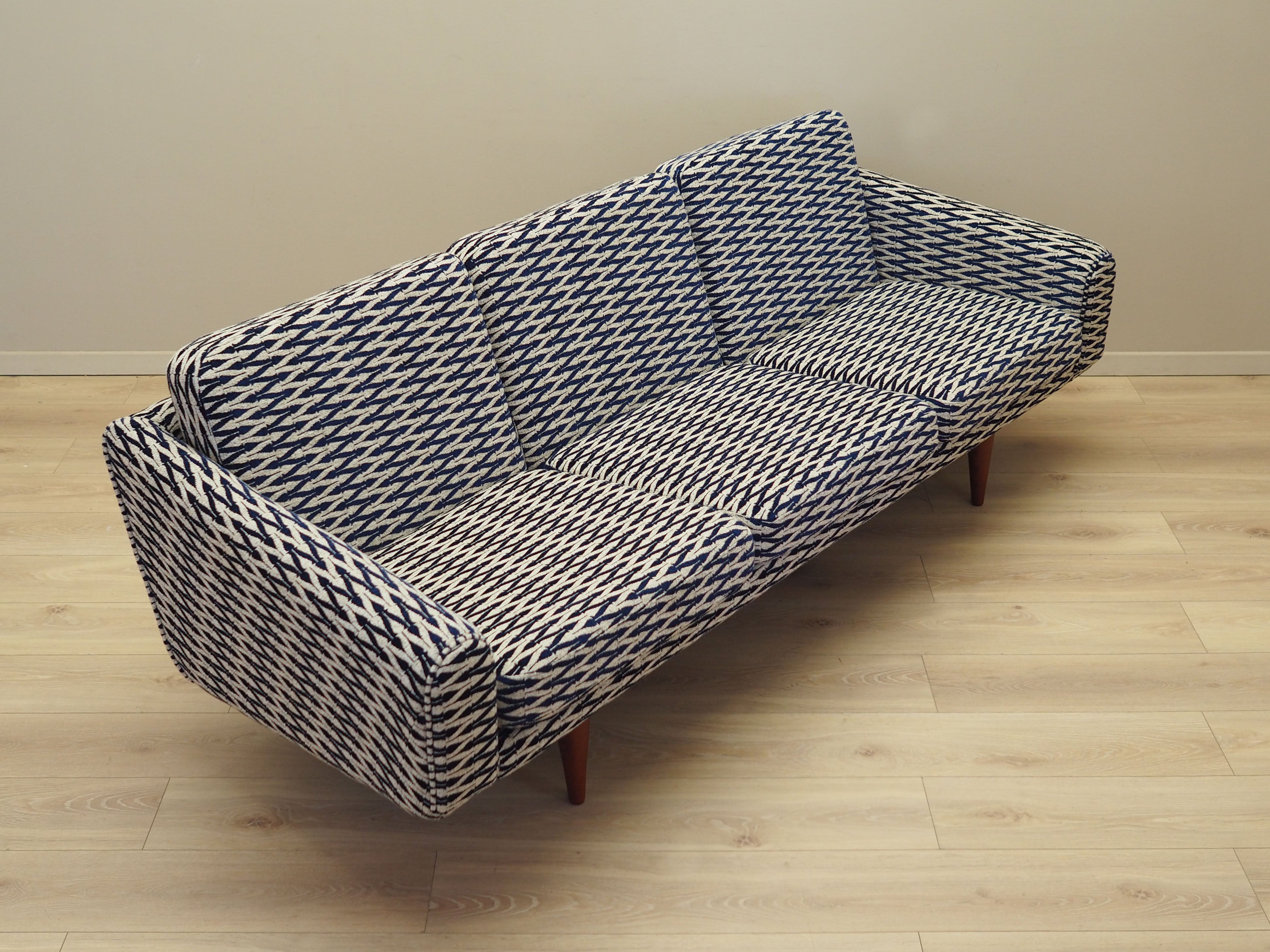 Three-Seater_Sofa,_Illum_Wikkelsø,_Fabric_Upholstery,_1960s,_Denmark